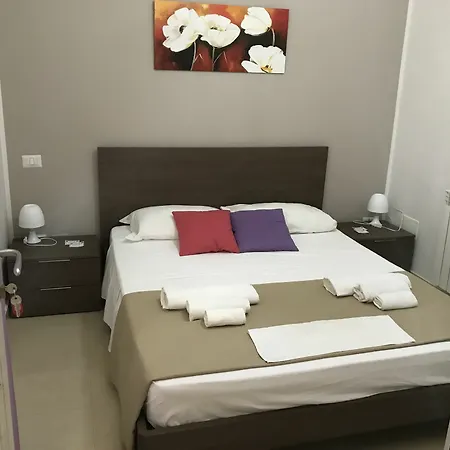 Nocleg ze śniadaniem Pietramare 3*